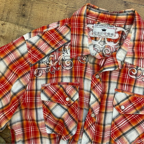 Western Red Plaid, Pearl Snap, Embroidered Shoulders Coastal Cowgirl - Picture 5 of 10